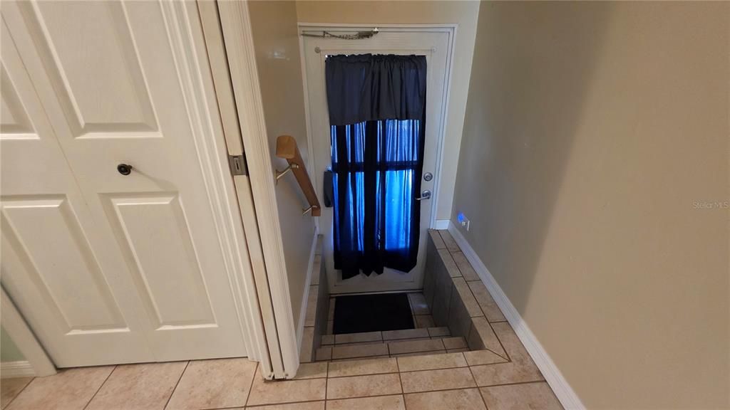 待售: $245,900 (2 贝兹, 2 浴室, 1000 平方英尺)