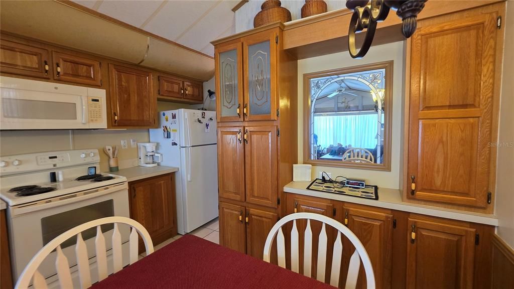 待售: $245,900 (2 贝兹, 2 浴室, 1000 平方英尺)