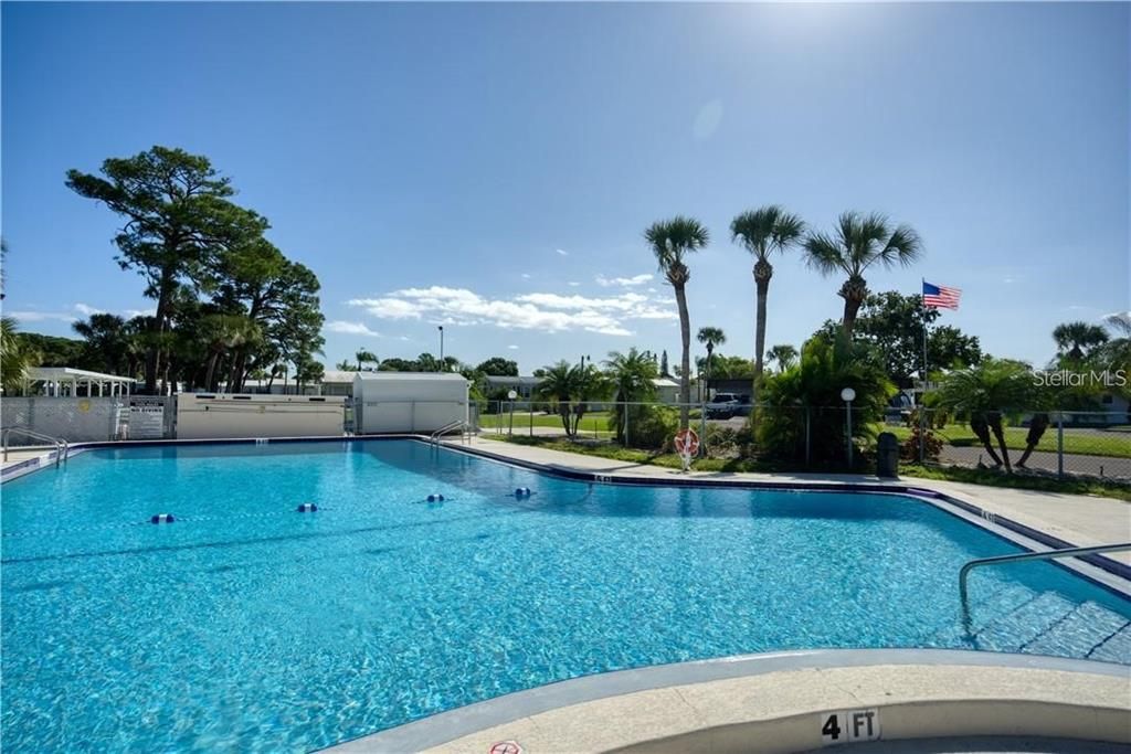 待售: $245,900 (2 贝兹, 2 浴室, 1000 平方英尺)