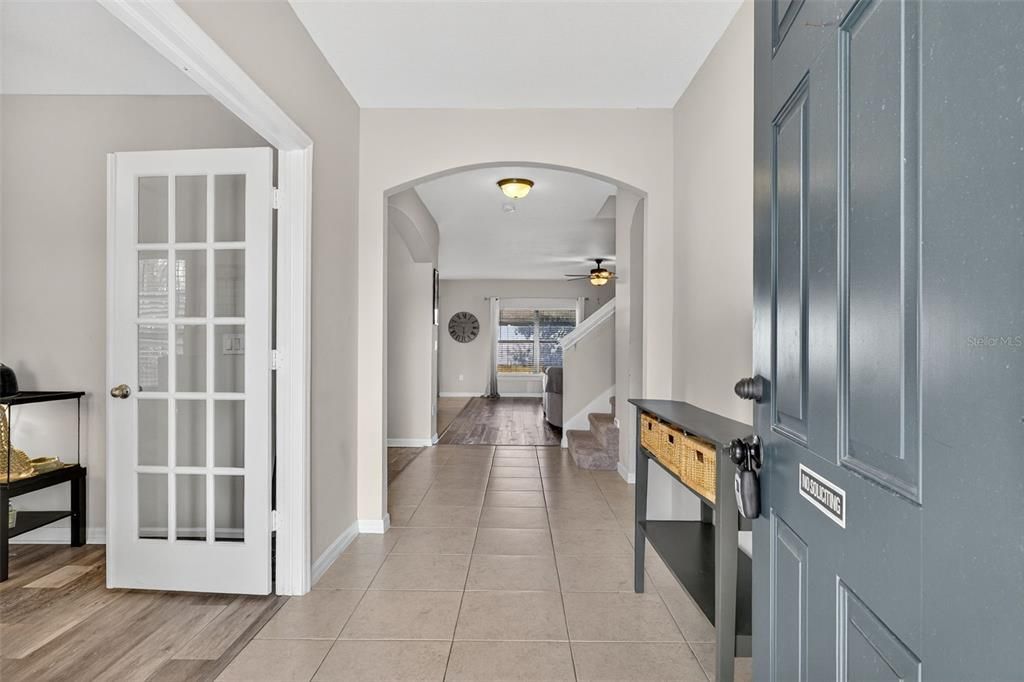 For Sale: $450,000 (4 beds, 2 baths, 2782 Square Feet)