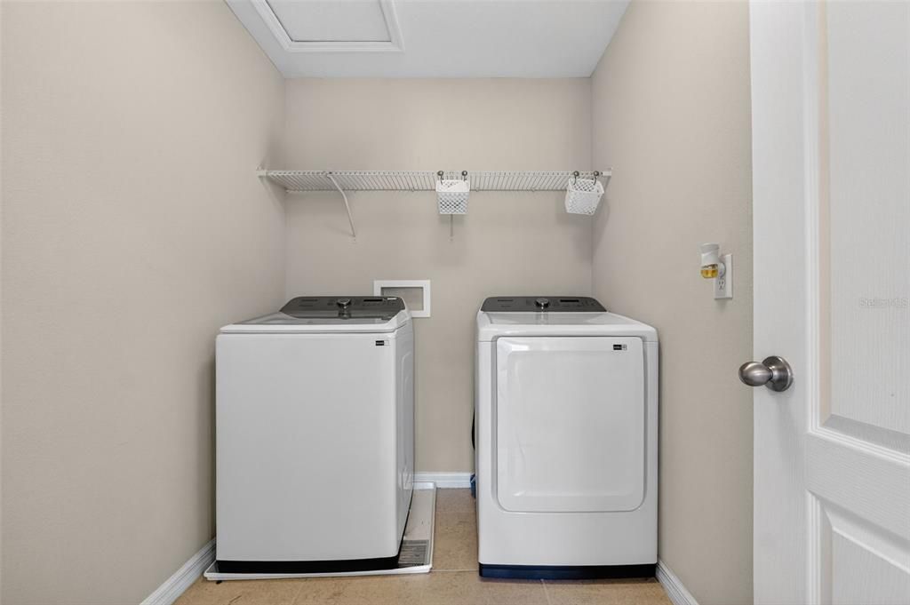 For Sale: $450,000 (4 beds, 2 baths, 2782 Square Feet)