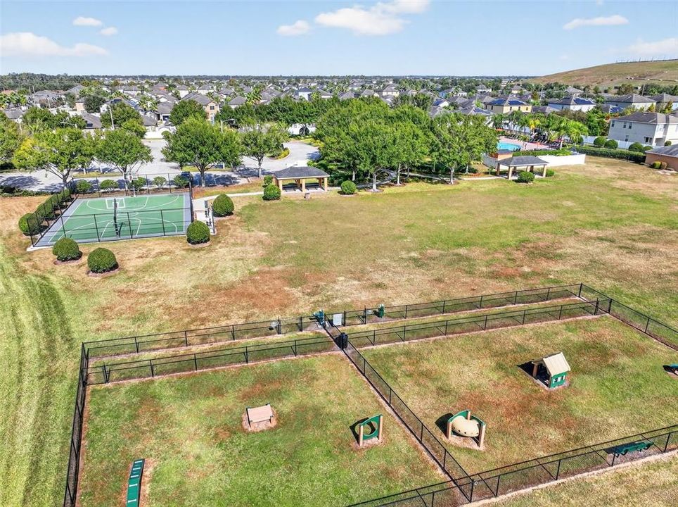 For Sale: $450,000 (4 beds, 2 baths, 2782 Square Feet)