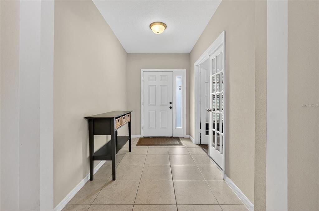 For Sale: $450,000 (4 beds, 2 baths, 2782 Square Feet)