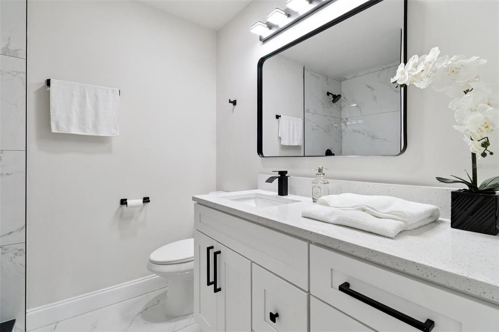 For Sale: $320,000 (3 beds, 2 baths, 1197 Square Feet)