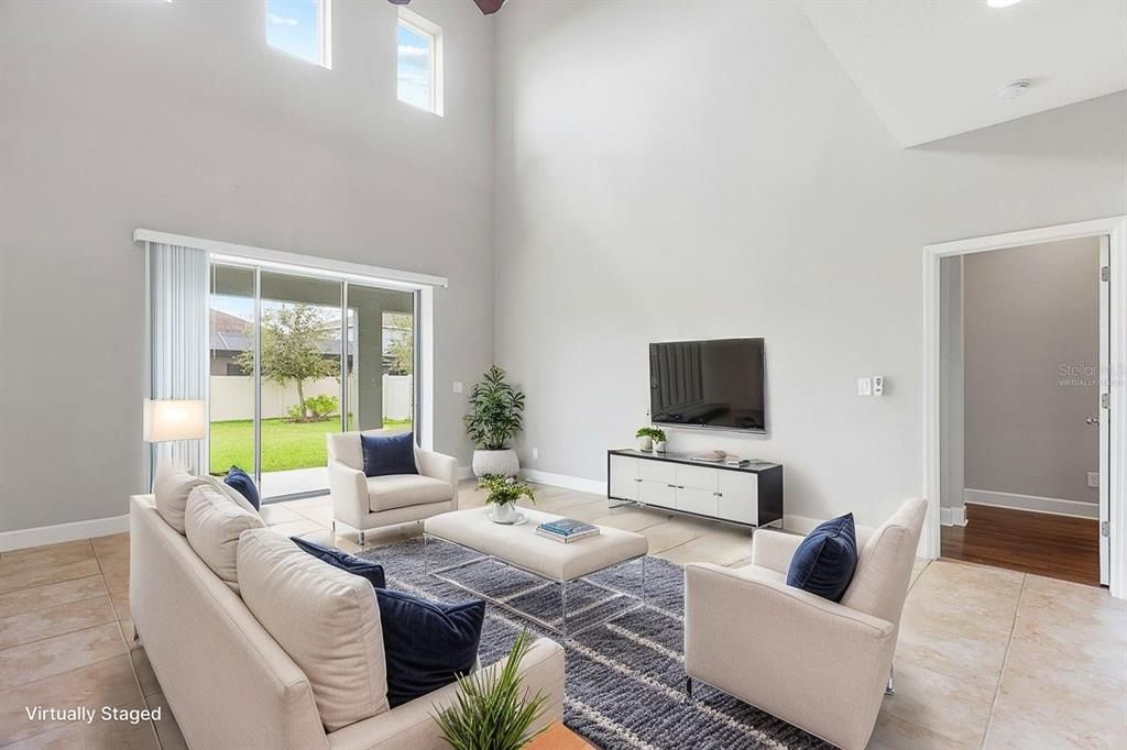 出租: $3,100 (4 贝兹, 3 浴室, 2624 平方英尺)