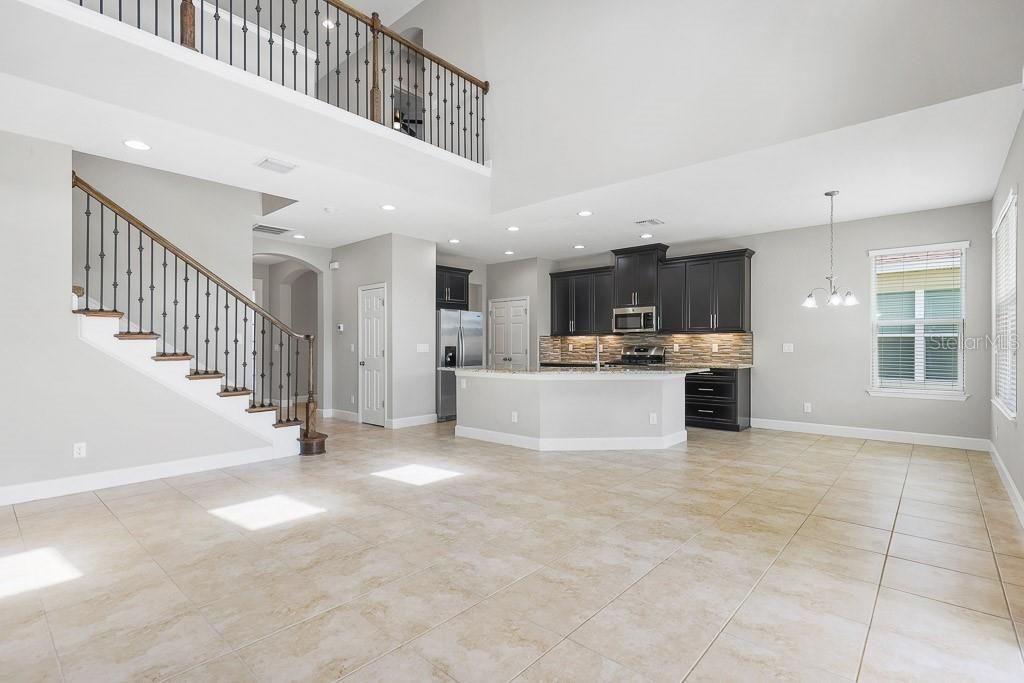 出租: $3,100 (4 贝兹, 3 浴室, 2624 平方英尺)