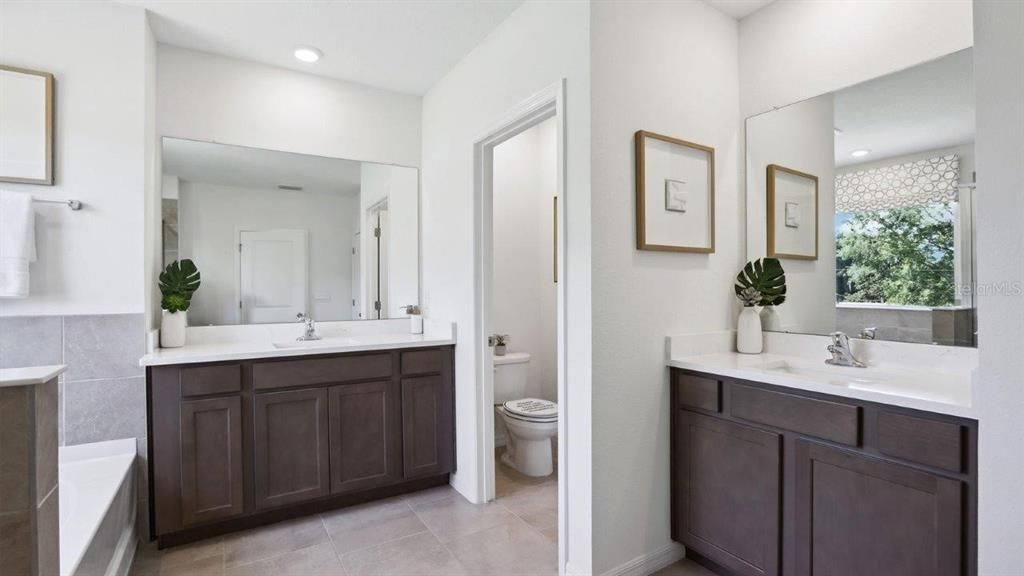 For Sale: $551,740 (5 beds, 3 baths, 2934 Square Feet)