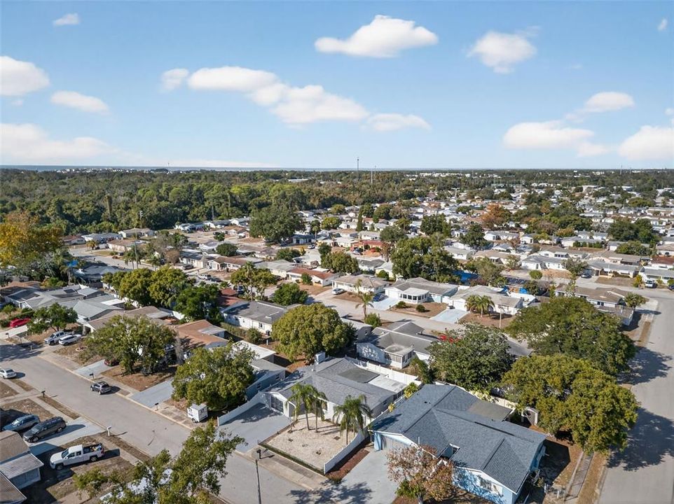 合同活跃: $285,000 (3 贝兹, 2 浴室, 1648 平方英尺)