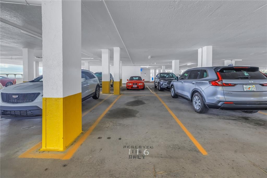 На продажу: $409,000 (2 спален, 2 ванн, 1240 Квадратных фут)