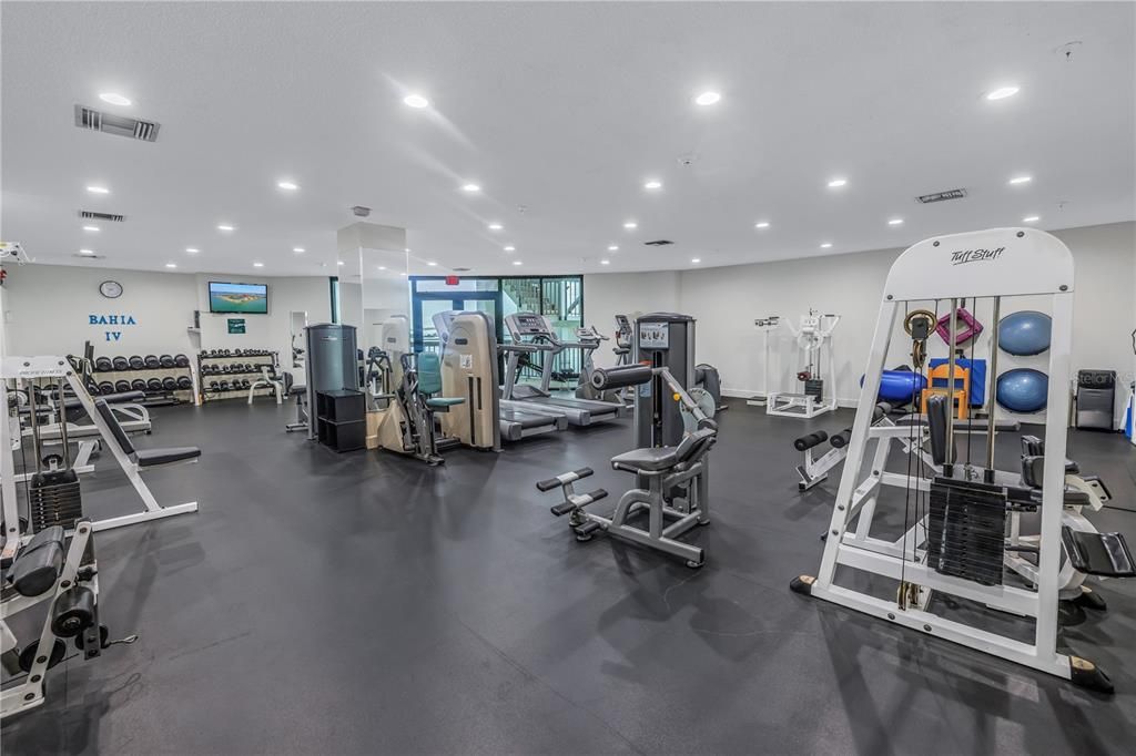 На продажу: $409,000 (2 спален, 2 ванн, 1240 Квадратных фут)