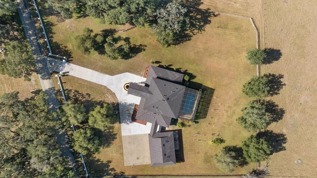 En Venta: $1,599,000 (6 camas, 5 baños, 6460 Pies cuadrados)