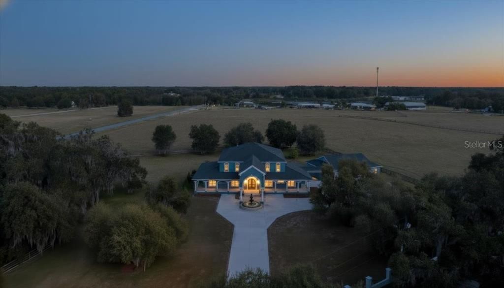 En Venta: $1,599,000 (6 camas, 5 baños, 6460 Pies cuadrados)