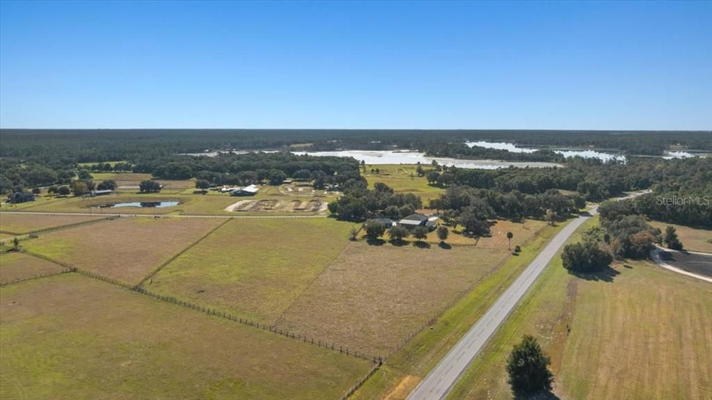 En Venta: $1,599,000 (6 camas, 5 baños, 6460 Pies cuadrados)