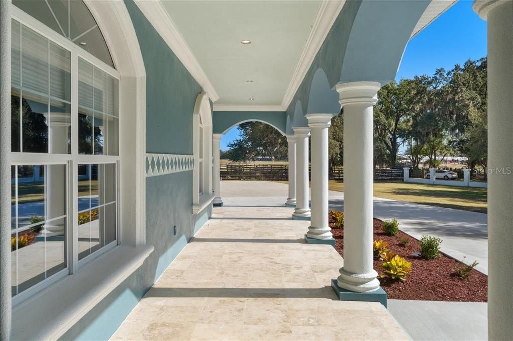 En Venta: $1,599,000 (6 camas, 5 baños, 6460 Pies cuadrados)