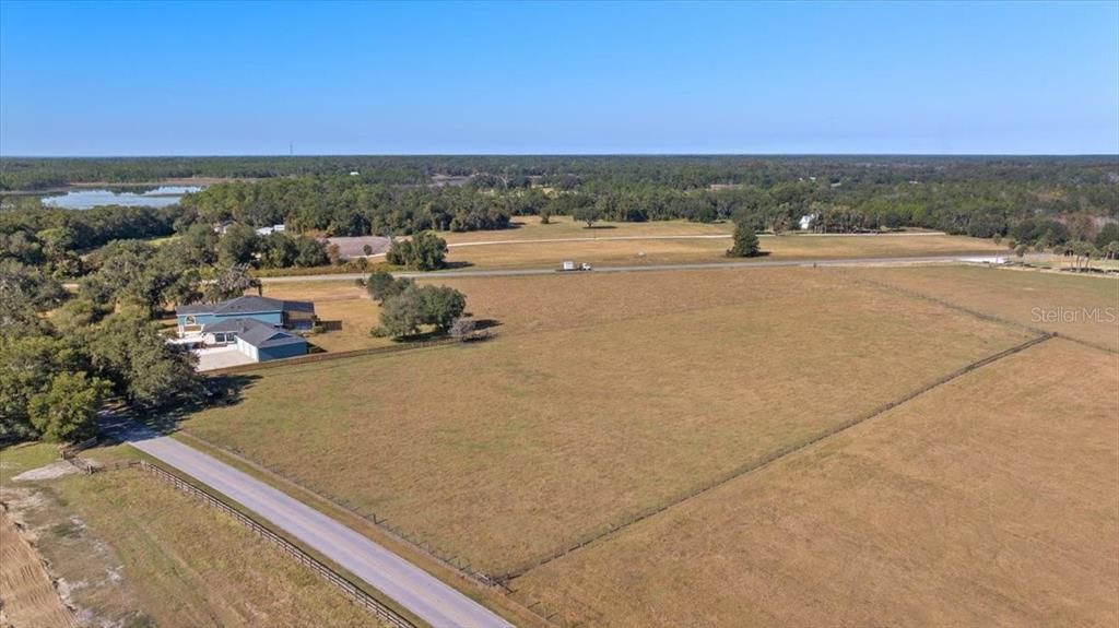 En Venta: $1,599,000 (6 camas, 5 baños, 6460 Pies cuadrados)