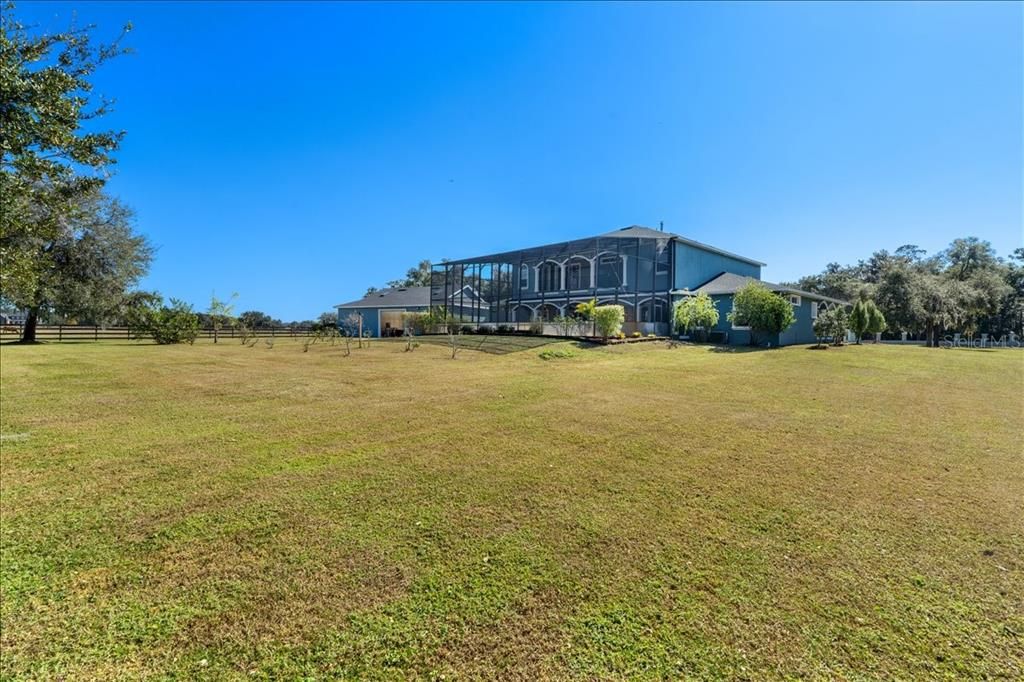 En Venta: $1,599,000 (6 camas, 5 baños, 6460 Pies cuadrados)