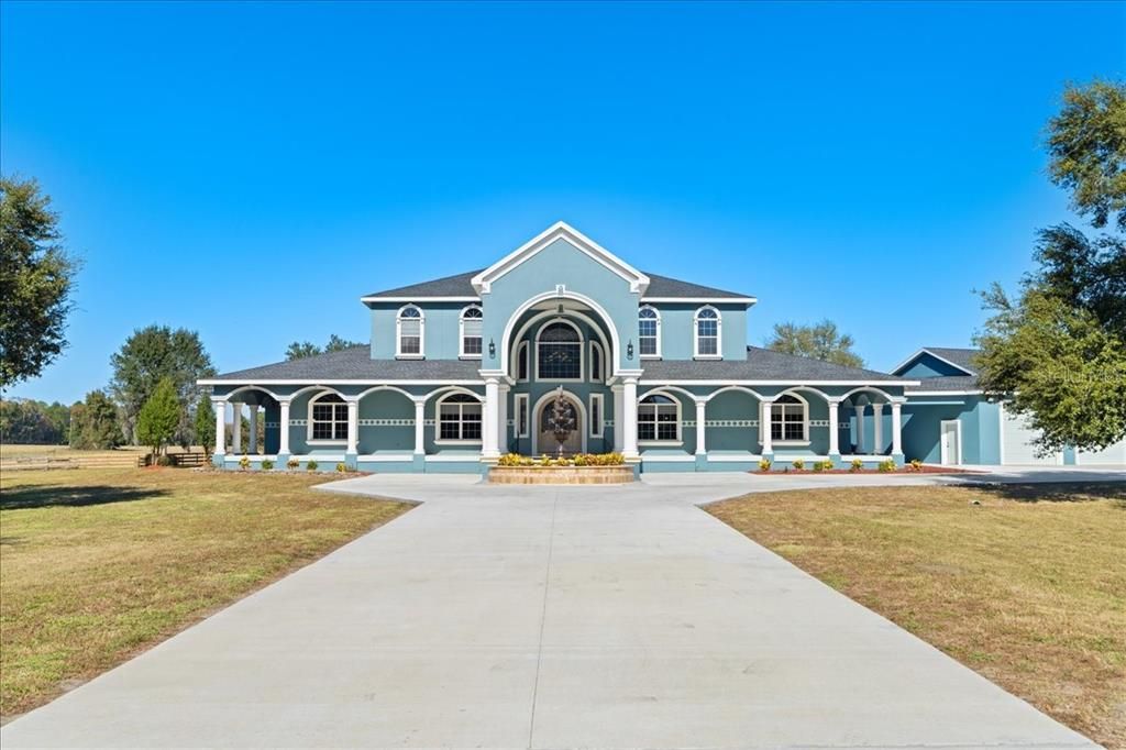 En Venta: $1,599,000 (6 camas, 5 baños, 6460 Pies cuadrados)