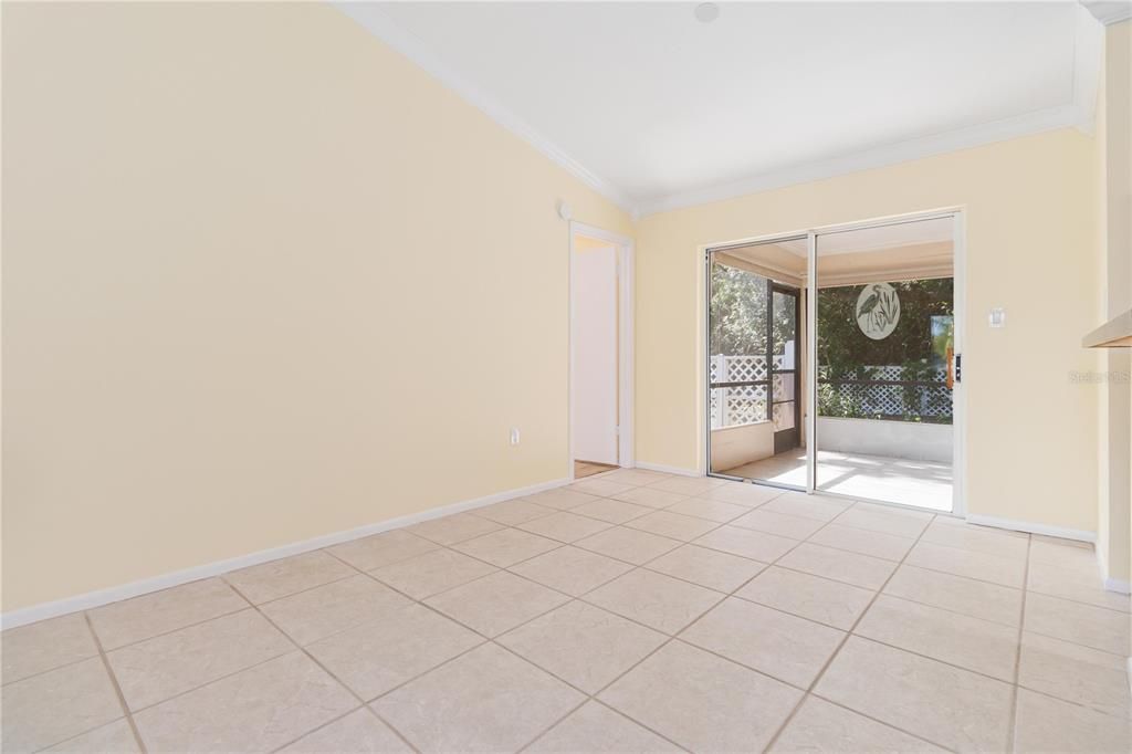 待售: $375,000 (3 贝兹, 2 浴室, 1572 平方英尺)