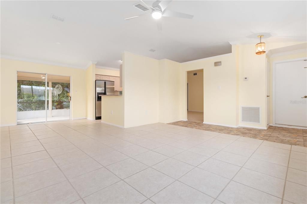 待售: $375,000 (3 贝兹, 2 浴室, 1572 平方英尺)