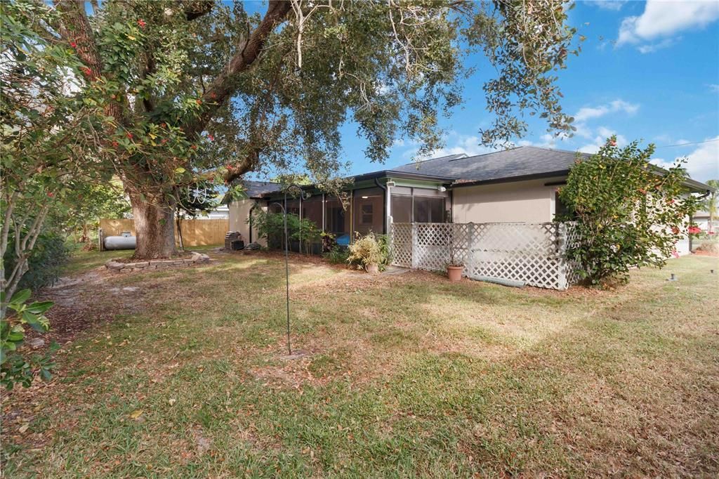 待售: $375,000 (3 贝兹, 2 浴室, 1572 平方英尺)