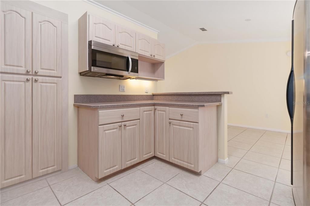 待售: $375,000 (3 贝兹, 2 浴室, 1572 平方英尺)