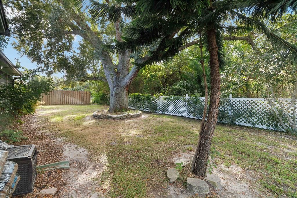 待售: $375,000 (3 贝兹, 2 浴室, 1572 平方英尺)