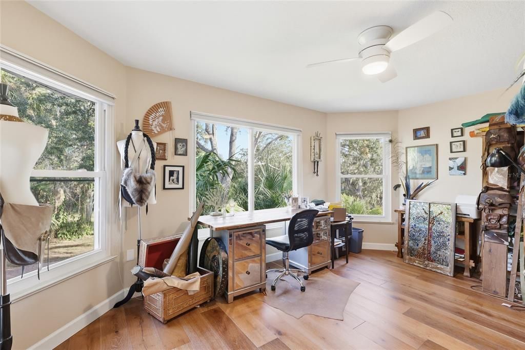 En Venta: $2,225,000 (3 camas, 2 baños, 3306 Pies cuadrados)