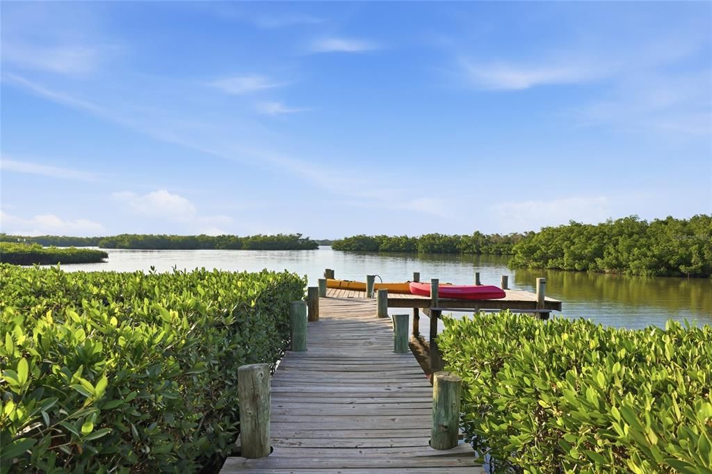 En Venta: $2,225,000 (3 camas, 2 baños, 3306 Pies cuadrados)