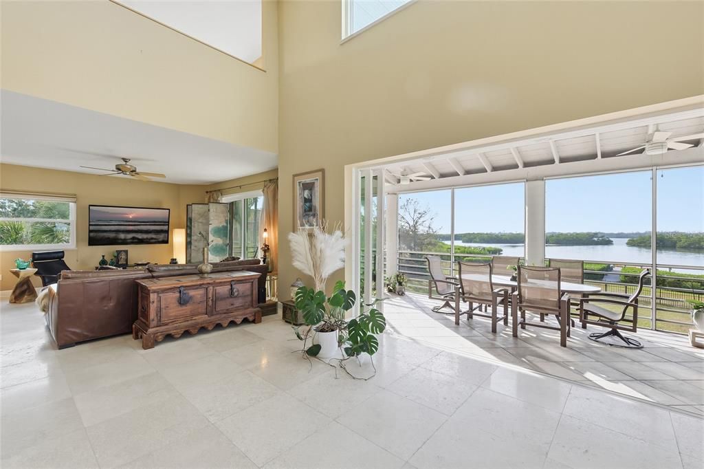 En Venta: $2,225,000 (3 camas, 2 baños, 3306 Pies cuadrados)