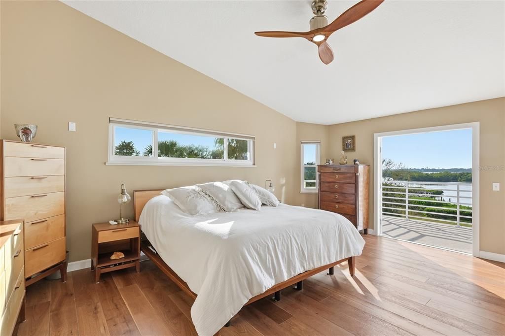 En Venta: $2,225,000 (3 camas, 2 baños, 3306 Pies cuadrados)