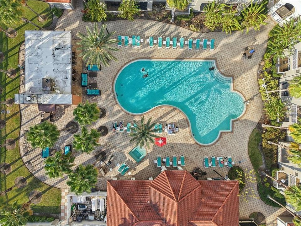 For Sale: $295,000 (2 beds, 2 baths, 1056 Square Feet)