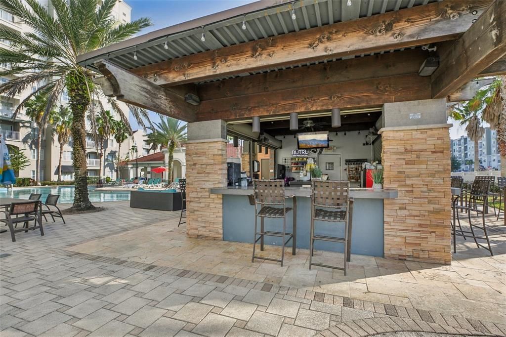 For Sale: $295,000 (2 beds, 2 baths, 1056 Square Feet)