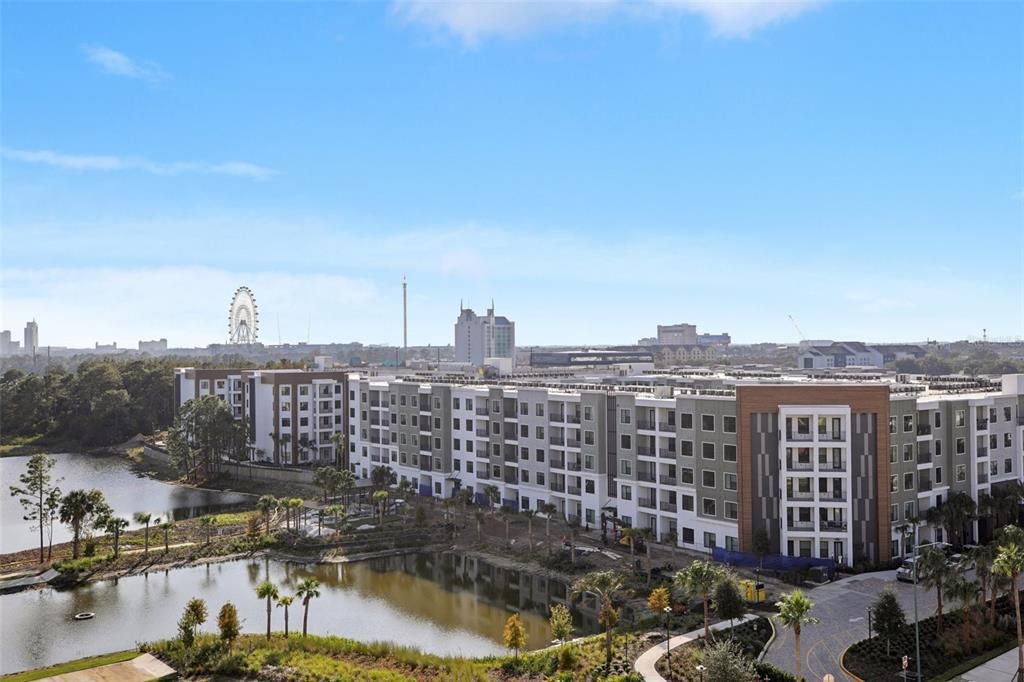 For Sale: $295,000 (2 beds, 2 baths, 1056 Square Feet)