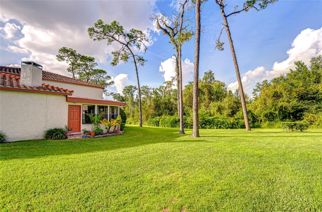 For Sale: $235,000 (2 beds, 2 baths, 1691 Square Feet)