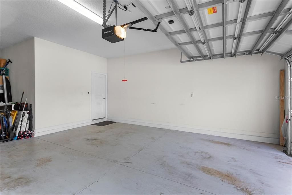 En Venta: $598,000 (5 camas, 3 baños, 3291 Pies cuadrados)