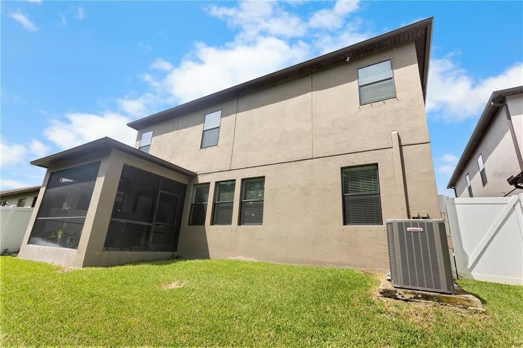 En Venta: $598,000 (5 camas, 3 baños, 3291 Pies cuadrados)