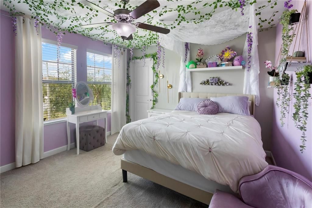 En Venta: $598,000 (5 camas, 3 baños, 3291 Pies cuadrados)