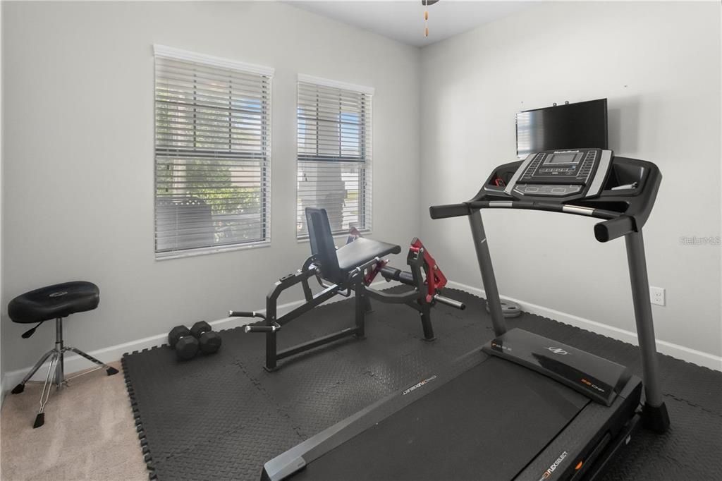 En Venta: $598,000 (5 camas, 3 baños, 3291 Pies cuadrados)