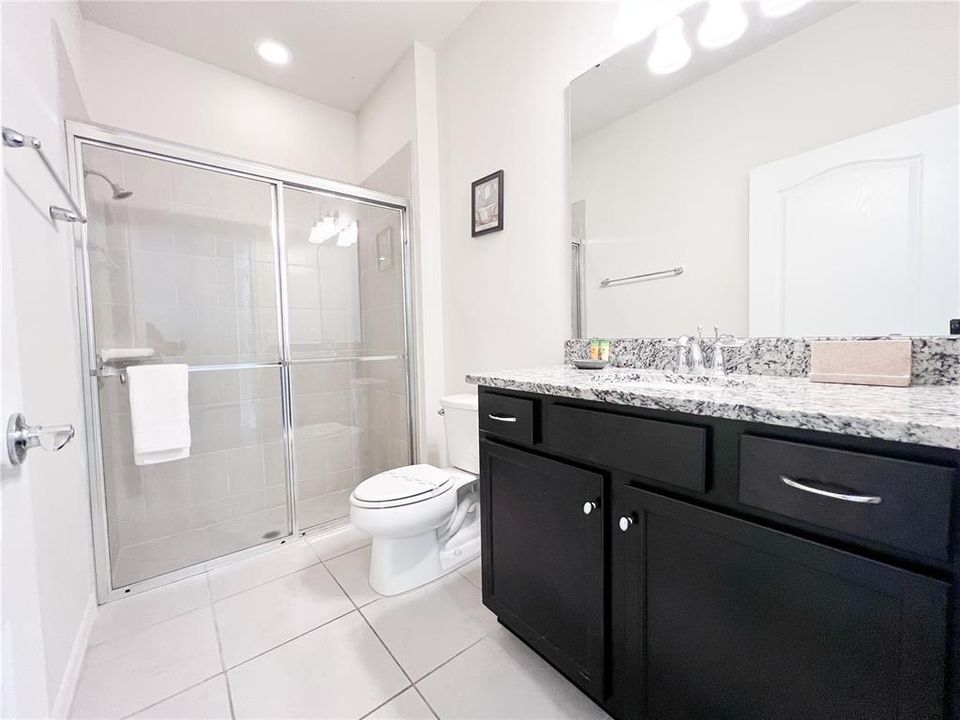 For Rent: $3,600 (5 beds, 4 baths, 2263 Square Feet)