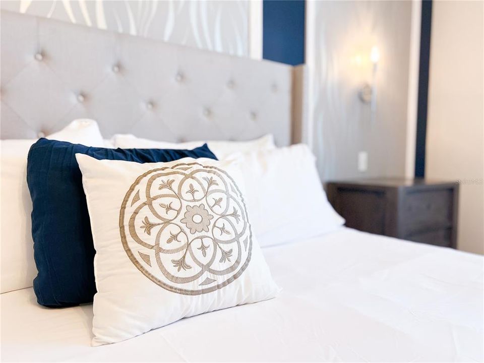 For Rent: $3,600 (5 beds, 4 baths, 2263 Square Feet)