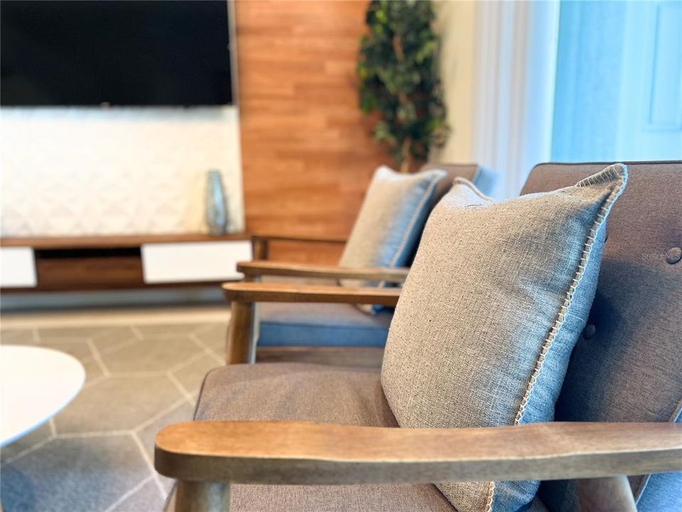 For Rent: $3,600 (5 beds, 4 baths, 2263 Square Feet)