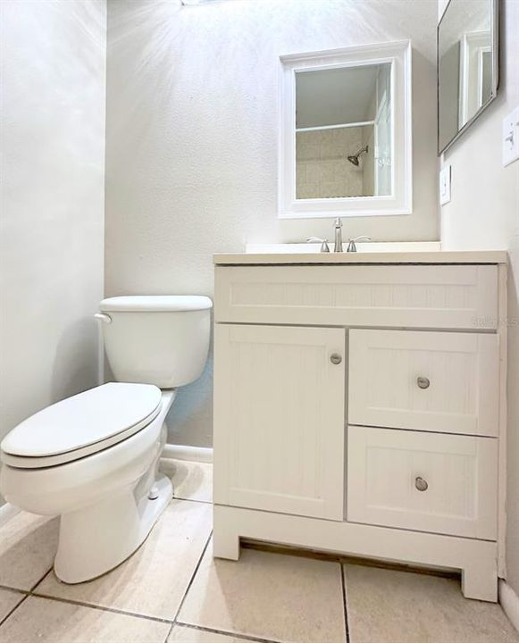 En Venta: $225,000 (2 camas, 1 baños, 843 Pies cuadrados)