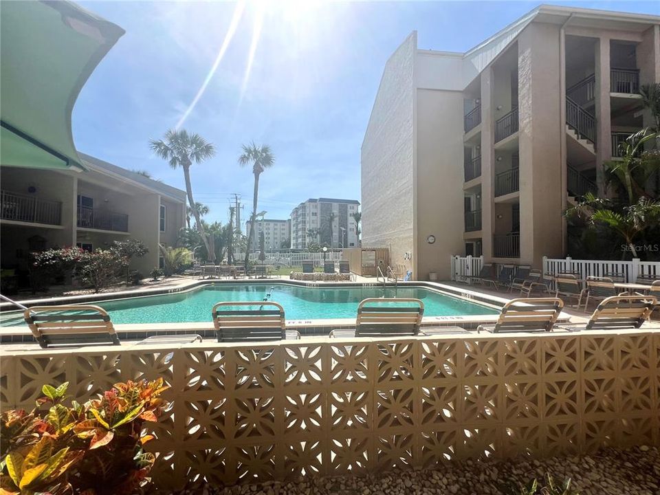 出租: $5,000 (1 贝兹, 1 浴室, 756 平方英尺)