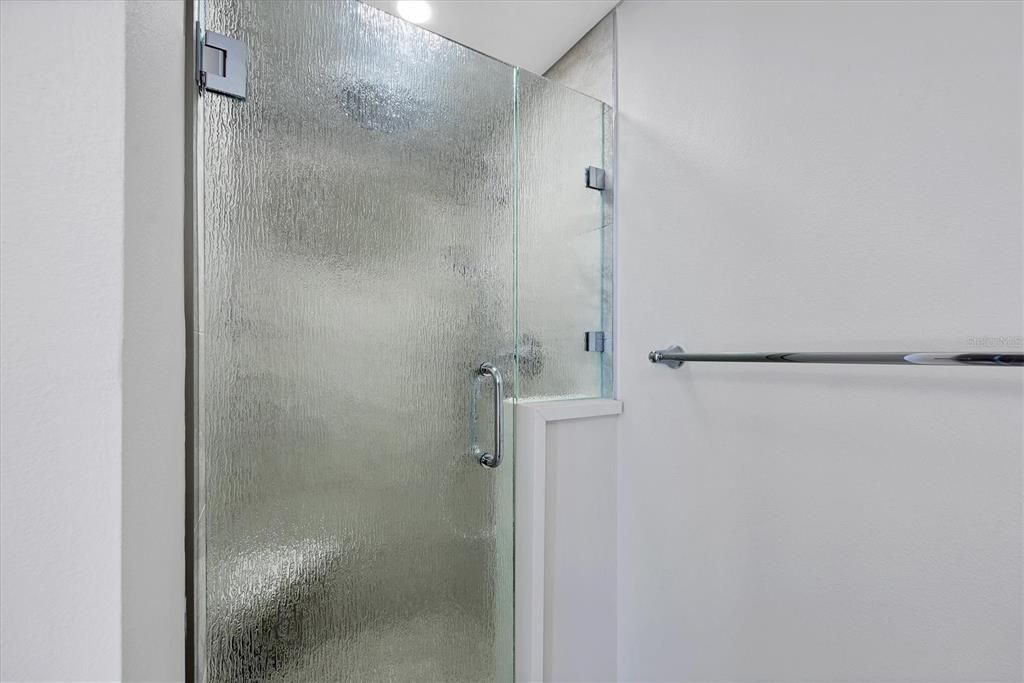 For Sale: $650,000 (2 beds, 2 baths, 1108 Square Feet)