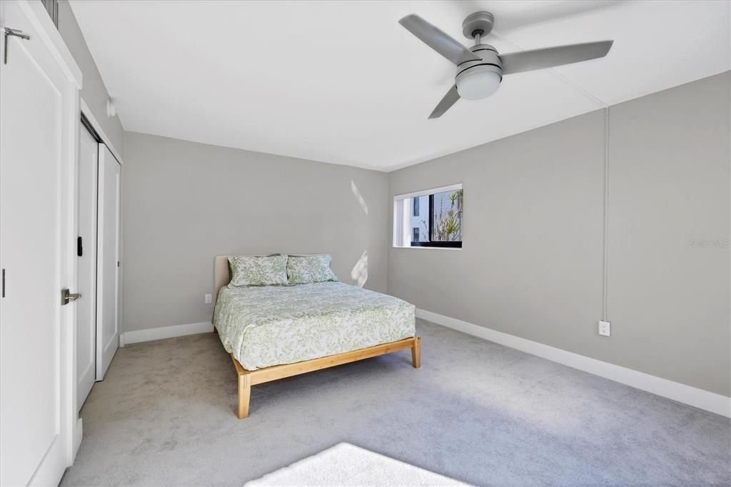 For Sale: $650,000 (2 beds, 2 baths, 1108 Square Feet)