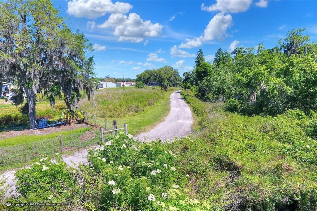 待售: $975,000 (24.24 acres)