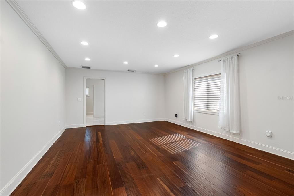 待售: $1,450,000 (4 贝兹, 2 浴室, 3704 平方英尺)