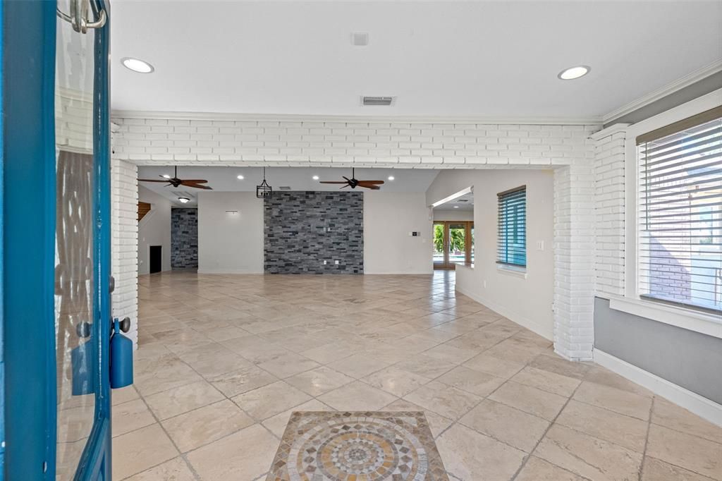 待售: $1,450,000 (4 贝兹, 2 浴室, 3704 平方英尺)