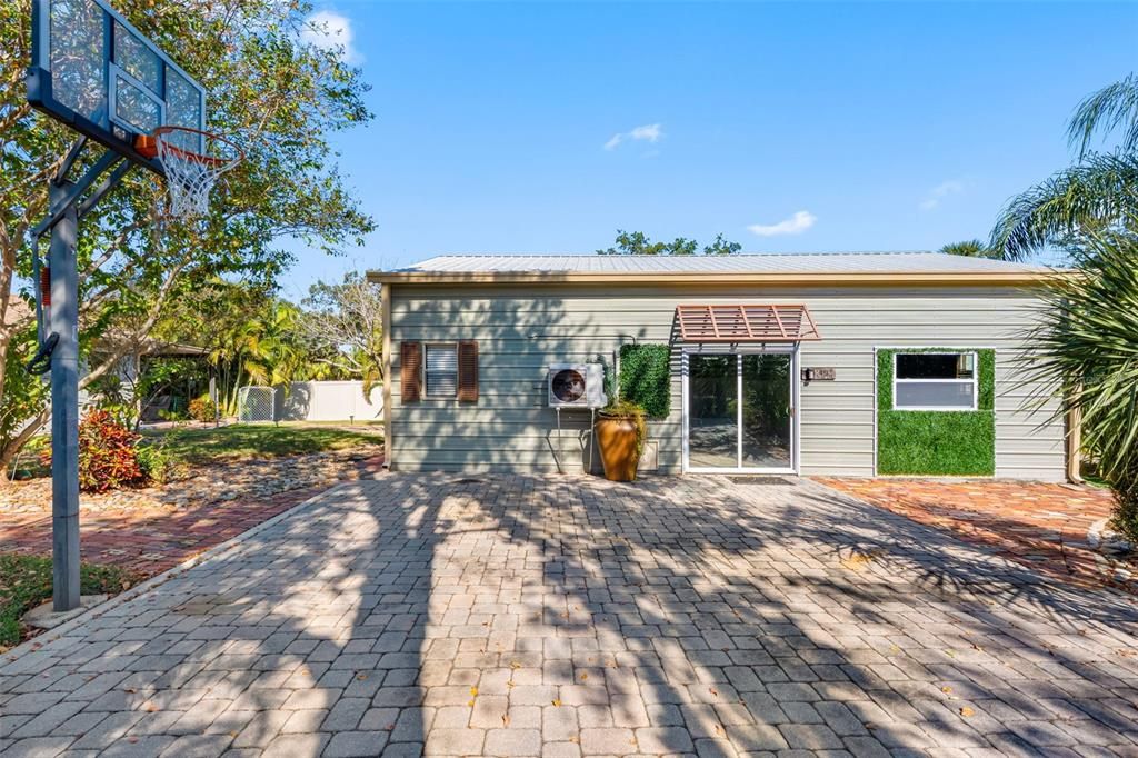 待售: $1,450,000 (4 贝兹, 2 浴室, 3704 平方英尺)