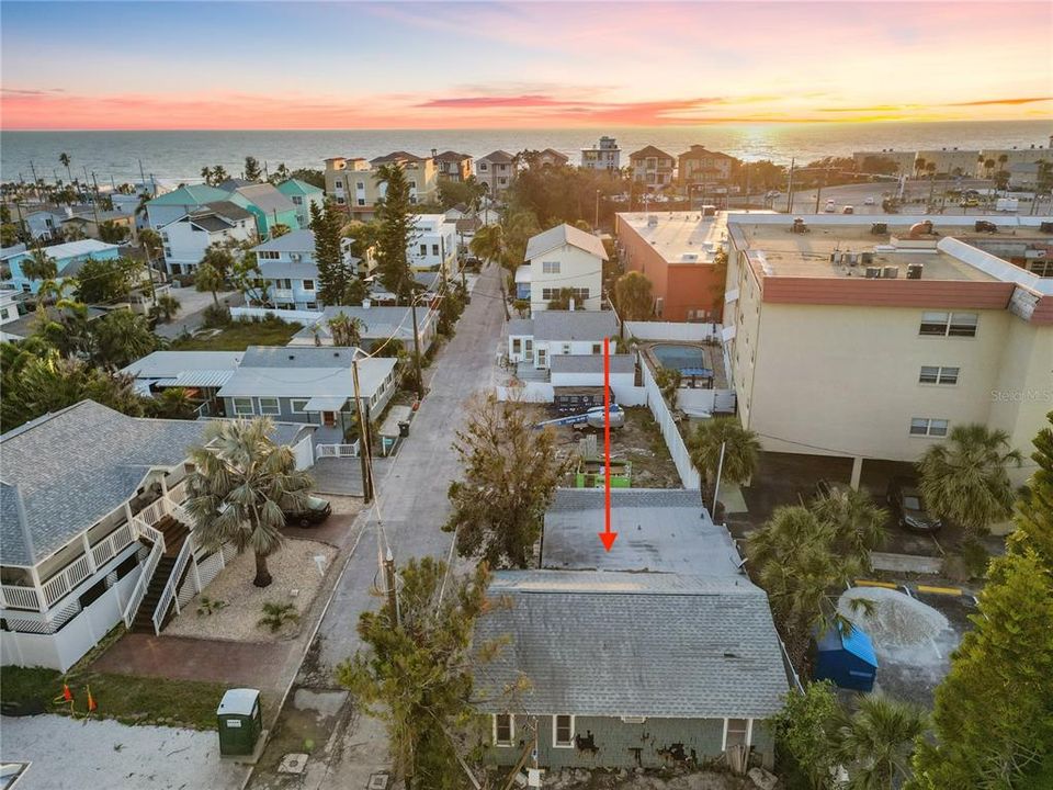 En Venta: $379,000 (0.06 acres)